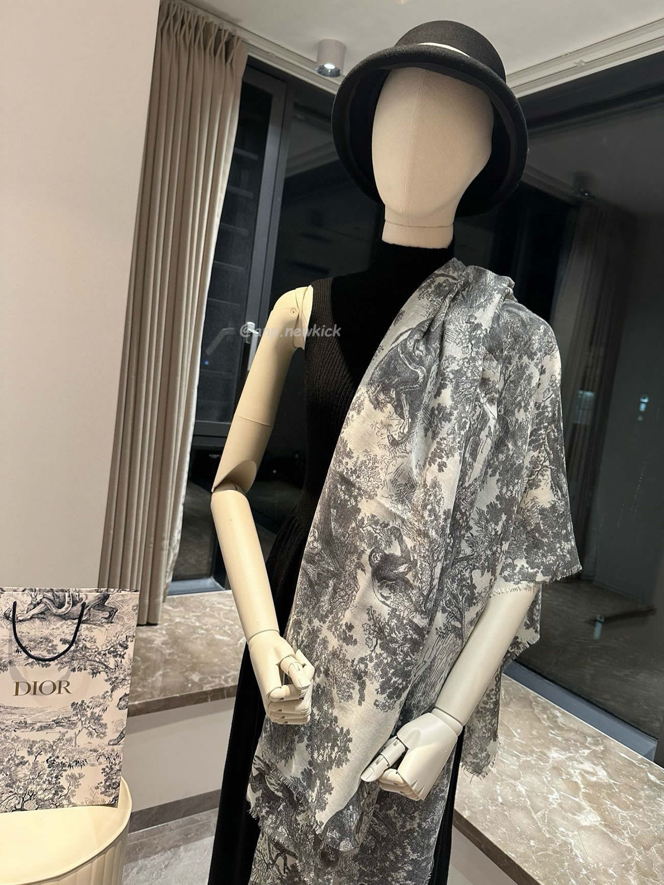 Dior Printed Shawl Cashmere Fabrics Sauvage Ruyi Print 140x180cm (14) - newkick.cc